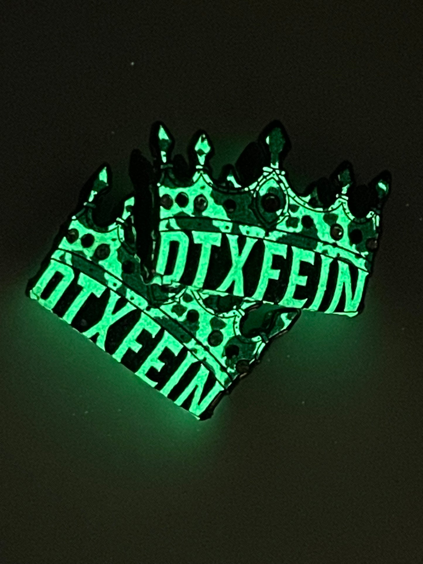 CrownFein x DTX -Crown Blip “Moooooooooo” Glowy